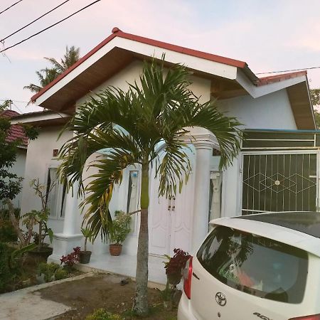 Homestay Berkah Syariah Букитинги Екстериор снимка