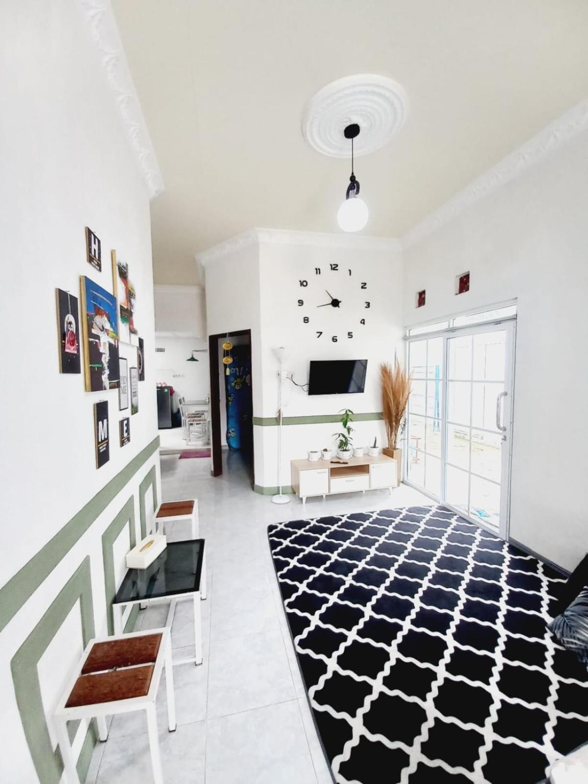 Homestay Berkah Syariah Букитинги Екстериор снимка