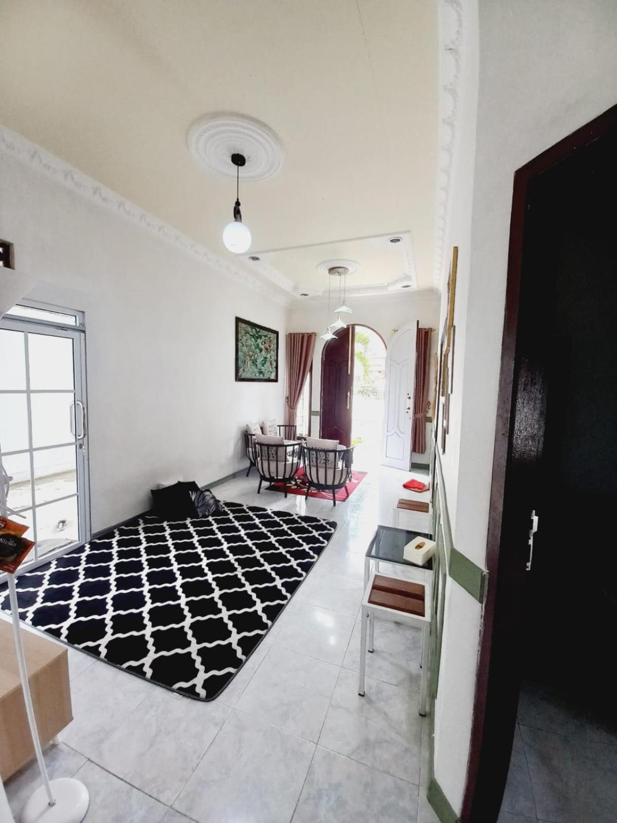 Homestay Berkah Syariah Букитинги Екстериор снимка